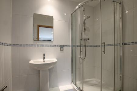 2 bedroom Flat to let in Salts Mill Road, West Yorkshire, Shipley, BD17