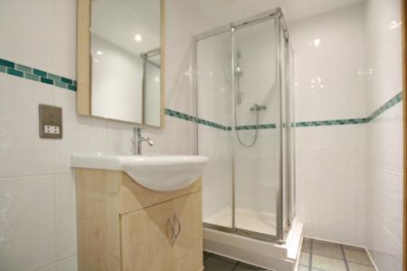 2 bedroom Flat for sale in Victoria Mills, Salts Mill Road, Shipley, Bradford, BD17