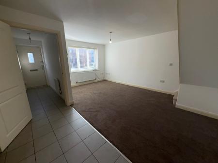 2 bedroom Town house to let in Edison Way, West Yorkshire, Guiseley, LS20