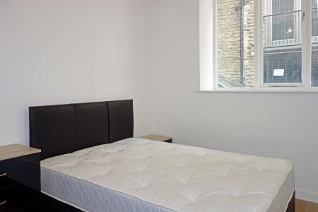 2 bedroom Flat to let in Sunbridge Road, Bradford, BD1