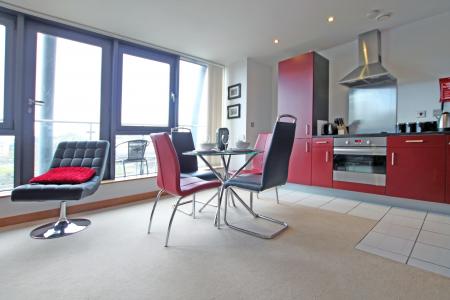 2 bedroom Flat to let in Salts Mill Road, Shipley, Bradford, BD17