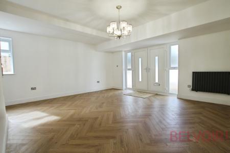 1 bedroom Semi-detached house to let in Park Road, Guiseley, LS20