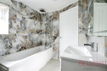 1 bedroom Semi-detached house to let in Park Road, Guiseley, LS20