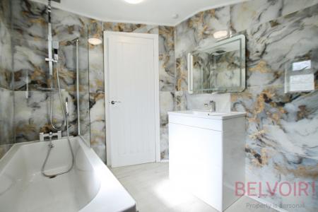 1 bedroom Semi-detached house to let in Park Road, Guiseley, LS20