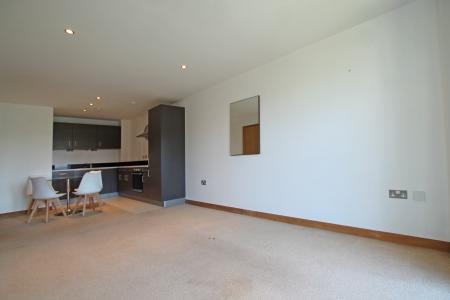 2 bedroom Flat to let in Salts Mill Road, Shipley, Bradford, BD17