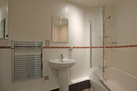 2 bedroom Flat to let in Victoria Mills, Salts Mill Road, Shipley, Bradford, BD17