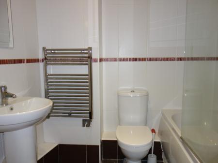 2 bedroom Flat to let in Victoria Mills, Salts Mill Road, Shipley, Bradford, BD17