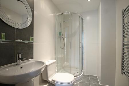 2 bedroom Flat to let in Salts Mill Road, West Yorkshire, Shipley, BD17