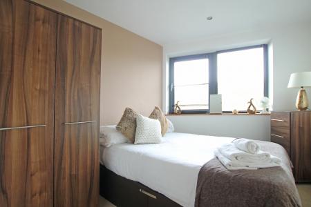 2 bedroom Flat to let in Salts Mill Road, West Yorkshire, Shipley, BD17