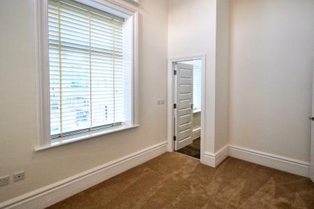 2 bedroom Flat to let in Arkendale Court, Norwood Drive, Menston, Ilkley, LS29