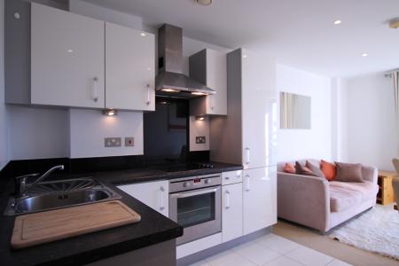 1 bedroom Flat for sale in Salts Mill Road, Shipley, Bradford, BD17