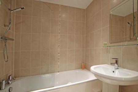 2 bedroom Flat to let in Salts Mill Road, West Yorkshire, Shipley, BD17