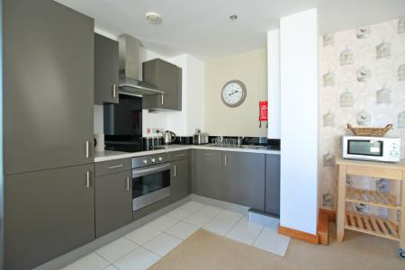 2 bedroom Flat to let in Salts Mill Road, West Yorkshire, Shipley, BD17
