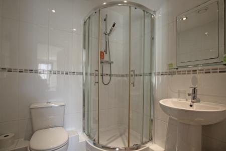 2 bedroom Flat to let in Salts Mill Road, West Yorkshire, Shipley, BD17