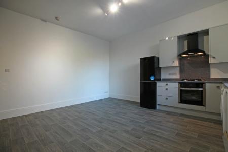 1 bedroom Flat to let in Otley Road, Guiseley, Leeds, LS20