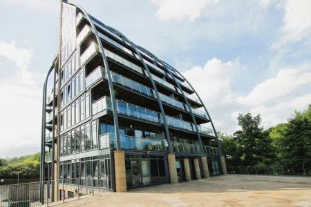 1 bedroom Flat to let in Salts Mill Road, Shipley, Bradford, BD17