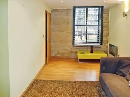 2 bedroom Flat to let in Victoria Mills, Shipley, Bradford, BD17