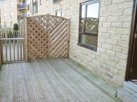 4 bedroom Town house for sale in Amber Wharf, Shipley, Bradford, BD17