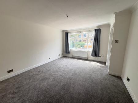 3 bedroom Terraced House to let in Green Terrace, West Yorkshire, Guiseley, LS20