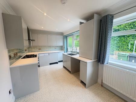 3 bedroom Terraced House to let in Green Terrace, West Yorkshire, Guiseley, LS20