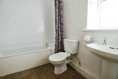 1 bedroom Terraced House to let in Croft Place, West Yorkshire, Otley, LS21