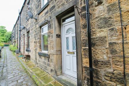1 bedroom Terraced House to let in Croft Place, West Yorkshire, Otley, LS21