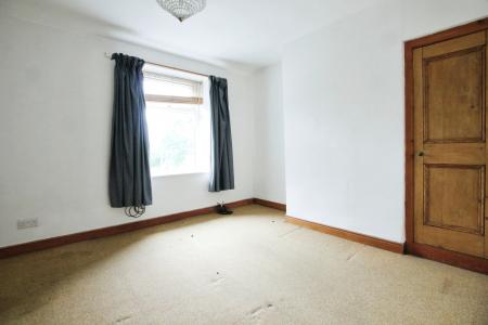 1 bedroom Terraced House to let in Croft Place, West Yorkshire, Otley, LS21