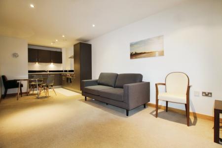 2 bedroom Flat to let in Victoria Mills, Shipley, Bradford, BD17