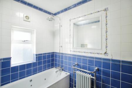 3 bedroom Terraced House to let in Ings Lane, West Yorkshire, Guiseley, LS20