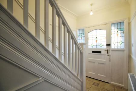 3 bedroom Terraced House to let in Ings Lane, West Yorkshire, Guiseley, LS20