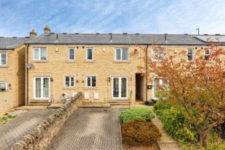 Town Gate Close, Guiseley, Leeds, LS20