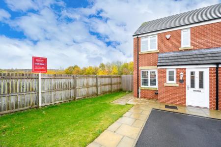 Albert Drive, Morley, LS27