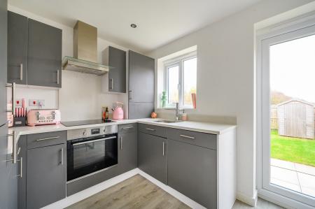 2 bedroom Semi-detached house for sale in Albert Drive, Morley, LS27