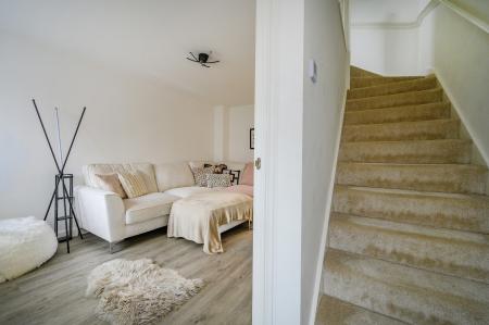 2 bedroom Semi-detached house for sale in Albert Drive, Morley, LS27