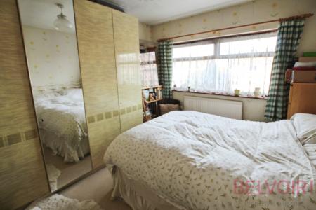 3 bedroom Semi-detached house for sale in Ashwood Gardens, Gildersome, LS27