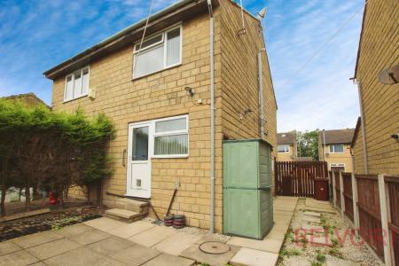 2 bedroom Semi-detached house for sale in Chalner Avenue, Leeds, LS27