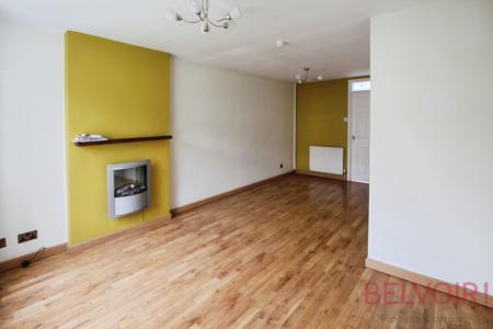 2 bedroom Semi-detached house for sale in Chalner Avenue, Leeds, LS27