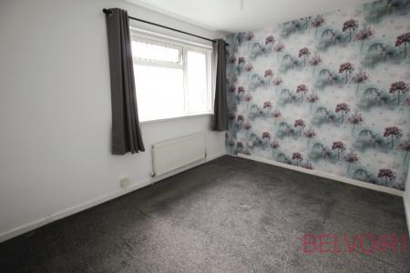2 bedroom Semi-detached house for sale in Chalner Avenue, Leeds, LS27