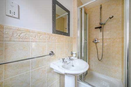 4 bedroom Detached house for sale in Clark Spring Rise, Leeds, LS27