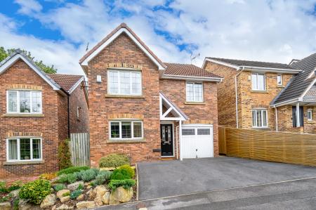 Clark Spring Rise, Leeds, LS27