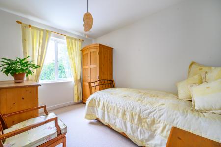 4 bedroom Detached house for sale in Clark Spring Rise, Leeds, LS27