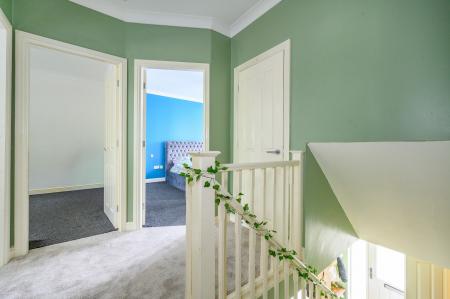 4 bedroom Detached house for sale in Fielding Way, Morley, LS27