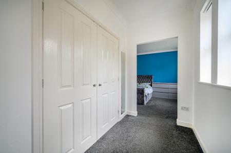 4 bedroom Detached house for sale in Fielding Way, Morley, LS27