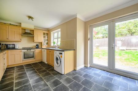 4 bedroom Detached house for sale in Fielding Way, Morley, LS27