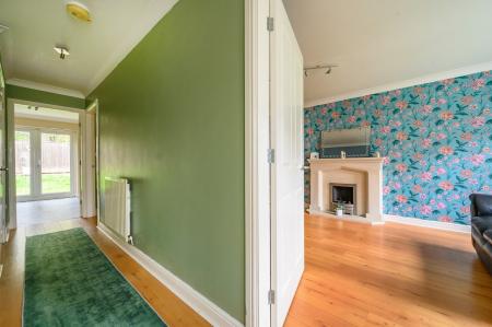 4 bedroom Detached house for sale in Fielding Way, Morley, LS27