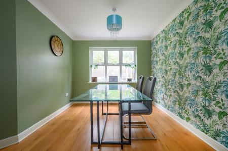 4 bedroom Detached house for sale in Fielding Way, Morley, LS27