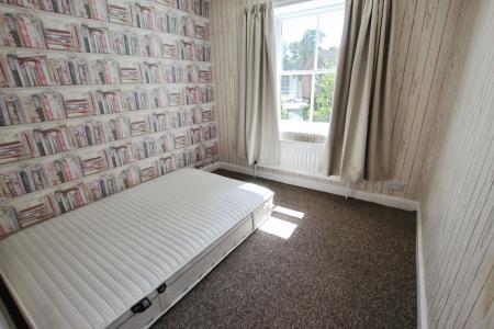 2 bedroom Terraced House for sale in Finkle Lane, Leeds, LS27