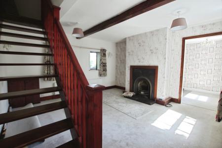 2 bedroom Terraced House for sale in Finkle Lane, Leeds, LS27