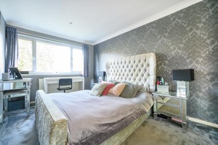 3 bedroom Semi-detached house for sale in Highfield, Wakefield, WF3