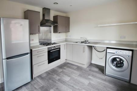 2 bedroom Apartment for sale in Kingsway Gardens, West Yorkshire, Ossett, WF5